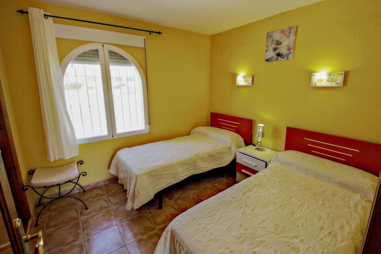 Margarida - Holiday Bungalow In Peaceful Surroundings In ベニタチェル エクステリア 写真